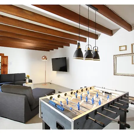 Country Lane Set In Hills Villa Pollenca